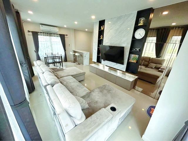 ม.กรุงเทพ รังสิต 3.2กม. 4นอน ซ.บงกช31-37 เช่าบ้าน 2 ชั้น 50ตร.ว.