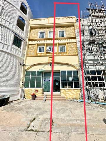 ให้เช่าตึก3ชั้น หนองซ้ำซาก-บ้านบึง ติดถนน มีที่จอดรถด้านหน้าได้หล