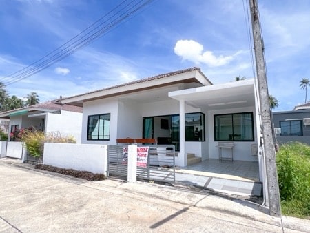 บ้านเดี่ยว 3 ห้องนอนให้เช่า