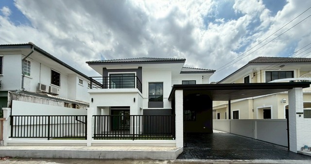 เพชรวัฒนะ เลียบคลองประปา รีโนเวทใหม่ทั้งหลัง