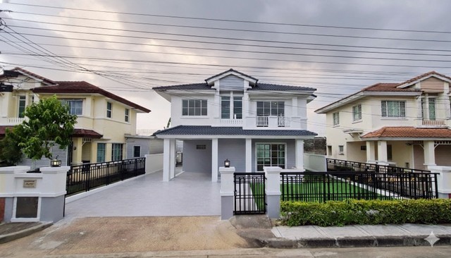 มัณฑนา ราชพฤกษ์ บ้านมือสองตกแต่งใหม่ แบรนด์ LH
