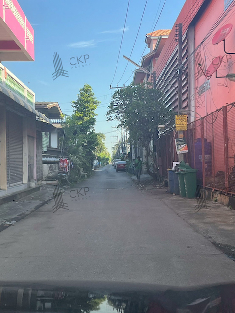 ที่ดินเปล่า 2 ไร่ ใกล้ถนนรังสิต-นครนายก คลอง7 เดินทางสะดวก ใกล้ห้