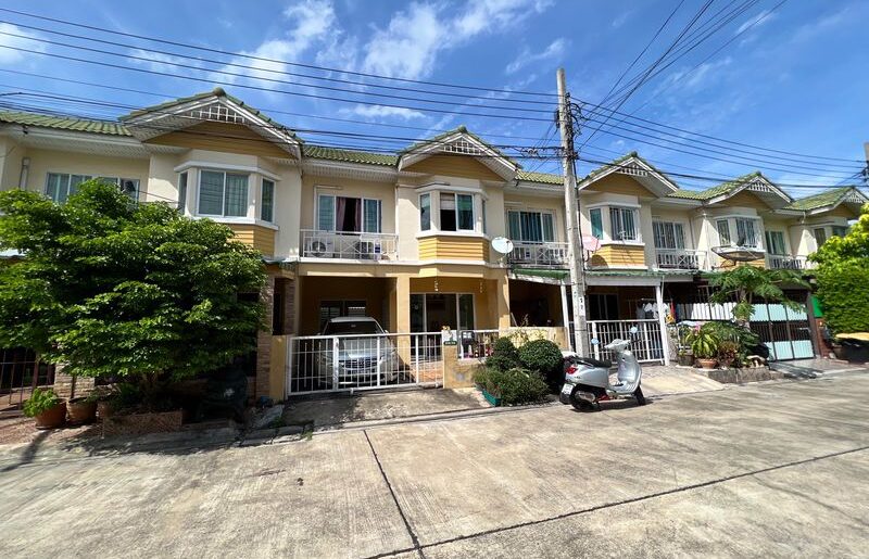 ทาวน์เฮ้าส์ 2 ชั้น โครงการบ้านพิศาล ซอยบางกระดี่ 25