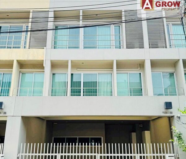 หมู่บ้านโนเบิล คิวบ์ พัฒนาการ ทำเลดี เพื่อนบ้านน่ารักทุกคน