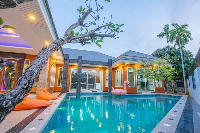 ขายบ้าน พูลวิลล่า ห้วยใหญ่ พัทยา – ใกล้ทะเล, ใกล้สุขุมวิท