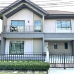 ขาย บ้านเดี่ยวหมู่บ้านเพฟบางนา (PAVE Bangna) 4ห้องนอน ทิศเหนือ