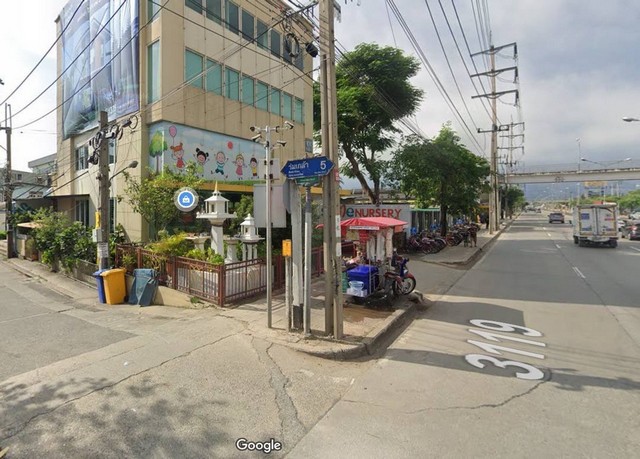 ขายถูกที่ดินแปลงสวยถมแล้ว 80 ตรว. ทำเลดี ถนนร่มเกล้าซอย 5