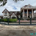 ขายที่ดินพร้อมสิ่งปลูกสร้าง วิวทะเลสาบ หมู่บ้านมัณฑนา ฉิมพลี-ตลิ่