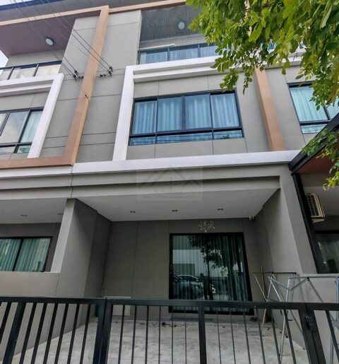 ให้เช่าทาวน์โฮม 3 ชั้น พรีเมียม เพลส พหลโยธิน-รามอินทรา ใกล้BTSสา