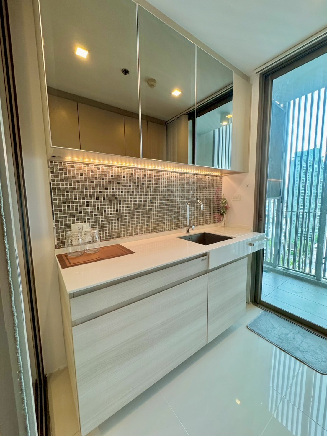 The room Wongwian Yai clean