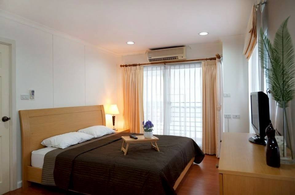 Lumpini Suite 41 clean