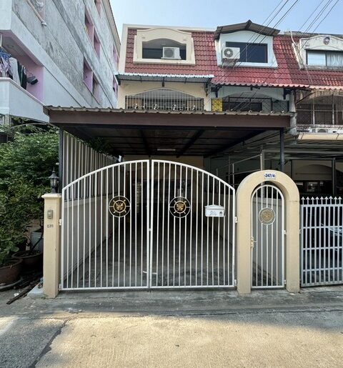 ให้เช่าทาวน์โฮม 3 ชั้น 4 ห้องนอน ลาดพร้าว 64 ลาดพร้าว สุทธิสาร รั