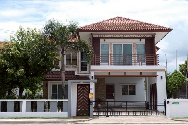 บ้านเช่า Renovate ใหม่ ทำเลกาดฝรั่ง หางดง – 4 นอน 3 น้ำ