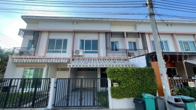 ทาวน์โฮม พลีโน่ รัตนาธิเบศร์ – ชัยพฤกษ์ พร้อมอยู่