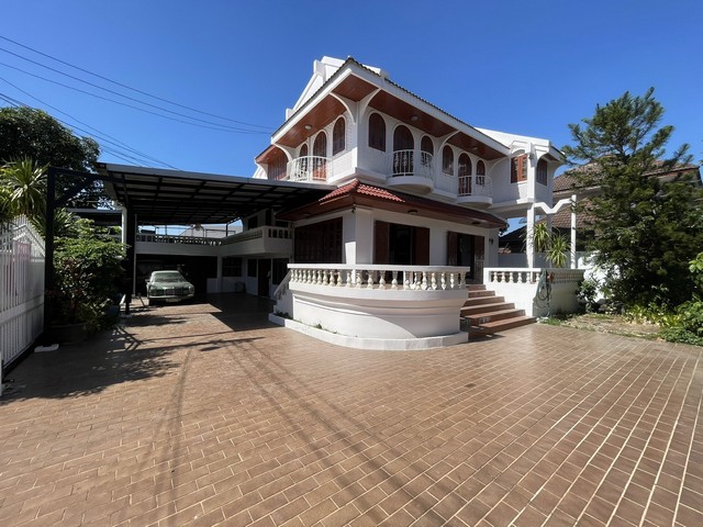 ขายบ้านเดี่ยว 2 ชั้นหมู่บ้านอยู่เย็น 2 ซอยรามอินทรา 34 บางเขน กรุ