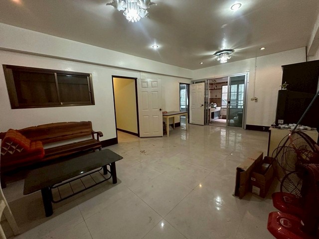 รมณียา คอนโดทาวน์ (Rommaneeya Condo Town)