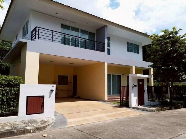 บ้านเช่า 3 ห้องนอน มีห้องแม่บ้าน ใกล้โรงเรียนนานาชาติ Unity
