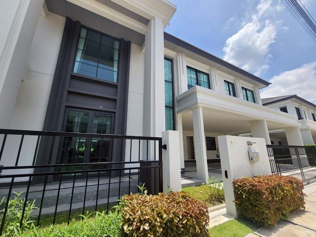 ให้เช่า บ้านเดี่ยว 2 ชั้น เศรษฐสิริ บางนา-สุวรรณภูมิ ทำเลดี