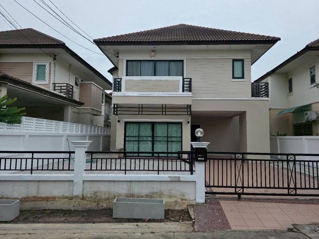 ให้เช่าบ้านเดี่ยว มบ.ธารดารา 59ตรว ใกล้เซ็ลทรัล ศรีราชา ชลบุรี