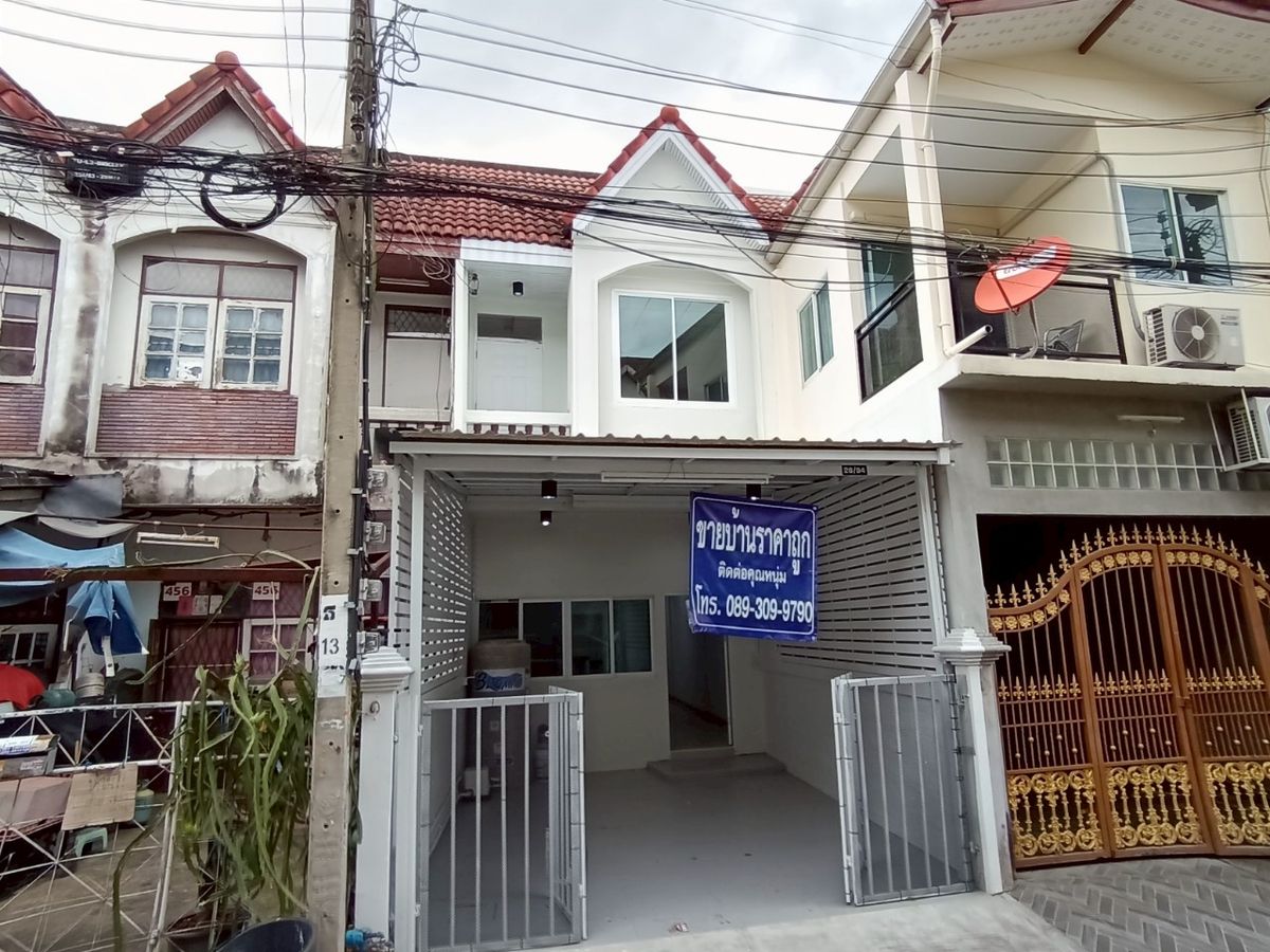 ขายทาวน์เฮ้าส์ 2ชั้น ใกล้โรงเรียนวัดชัยฉิม เพชรเกษม 48 กรุงเทพมหา