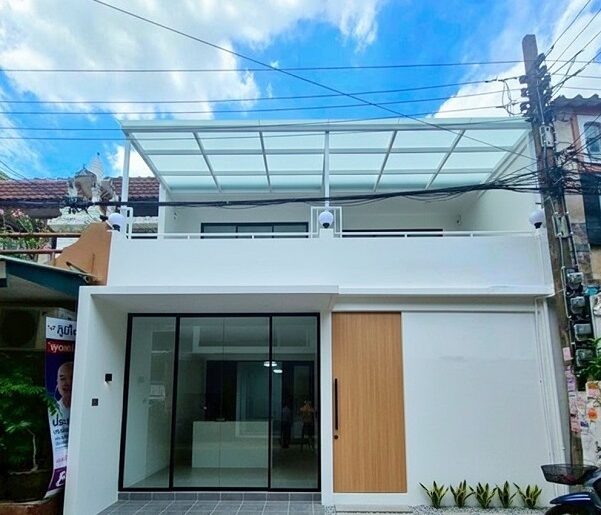 ประชาราษฏร์บำเพ็ญ 10-18 MR3นอน รร.นานาชาติรีเจนท์ 1.2 กม.