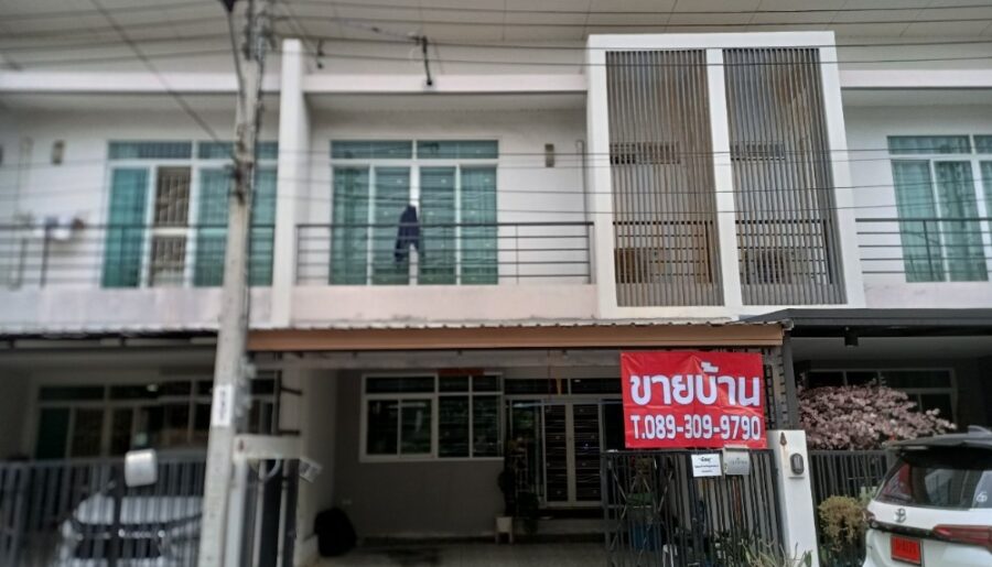 ขายทาวน์เฮ้าส์ 2 ชั้น มิราเคิลพลัส โครงการ1 เพชรเกษม63 ซอยวัดม่วง