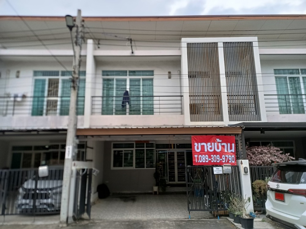 ขายทาวน์เฮ้าส์ 2 ชั้น มิราเคิลพลัส โครงการ1 เพชรเกษม63 ซอยวัดม่วง