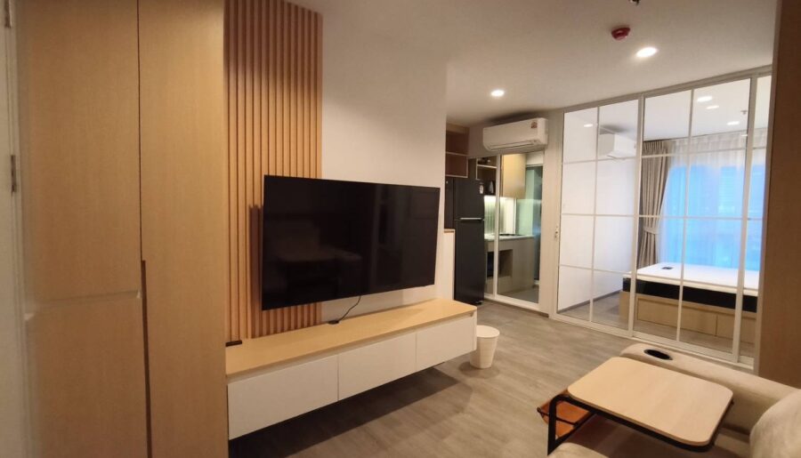 Regent Home Bangna 8th floor
