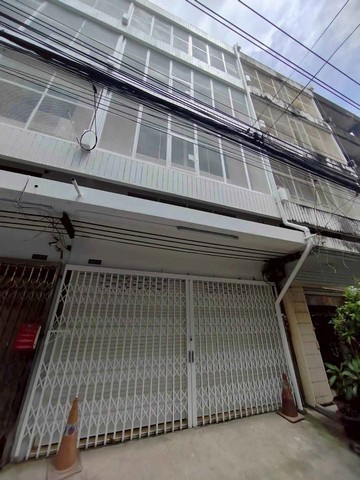 ให้เช่าอาคารสำนักงาน 4 ชั้น ย่าน พญาไท ประดิพัทธ์ซอย 1