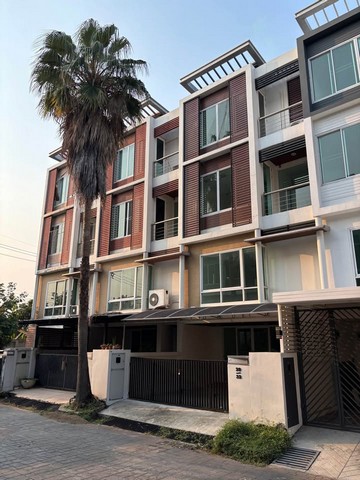 ให้เช่าทาวโฮม ใกล้ Central Eastville, CDC, The Walk