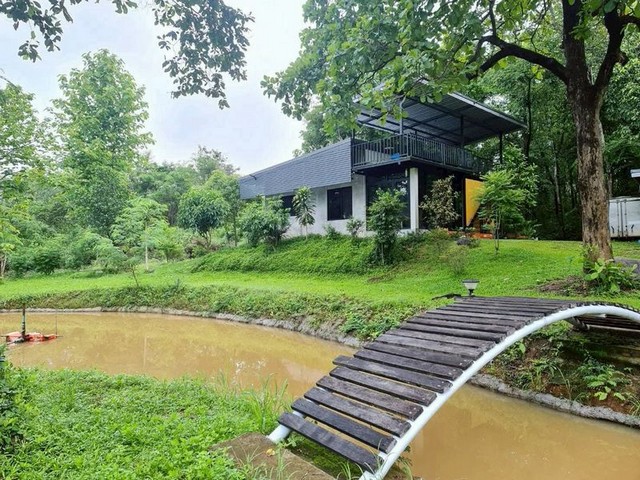 บ้านสวน 2 หลัง สไตล์บ้านพักตากอากาศ ออนใต้ สันกำแพง
