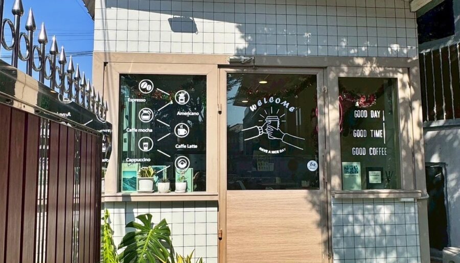 เซ้งคาเฟ่สวยๆ ทาวน์อินทาวน์ วังทองหลาง พร้อมเครื่องทำกาแฟ โซนบริษ