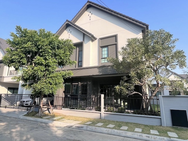 BH3839 ให้เช่าบ้านเดี่ยว Centro Bangna Phase 2 บ้านใหม่