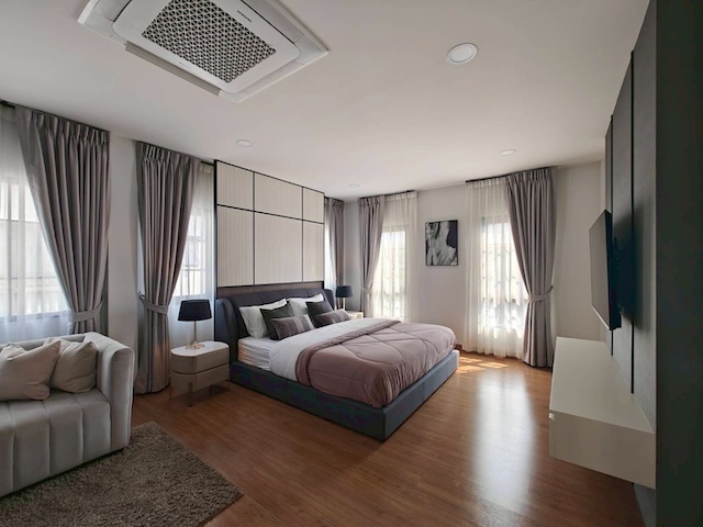 BH3853 ให้เช่า บ้านเดี่ยว 2 ชั้น CENTRO BANGNA บ้านใหม่