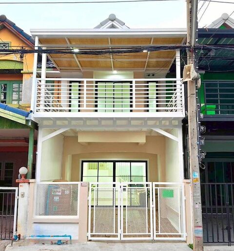BS1020 ขายทาวน์เฮาส์ 2 ชั้น หมู่บ้านลุมพินี บางบัวทอง