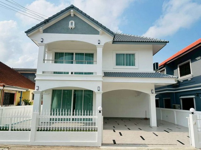 บ้านเดี่ยวพัทยา ซอยทุ่งกลม-ตาลหมัน หมู่บ้านคันทรีคลับ ตกแต่งพร้อม