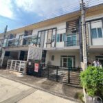 กัสโต้ บางนา-สุวรรณภูมิ ทาวน์โฮม 88/72 ซอย 1