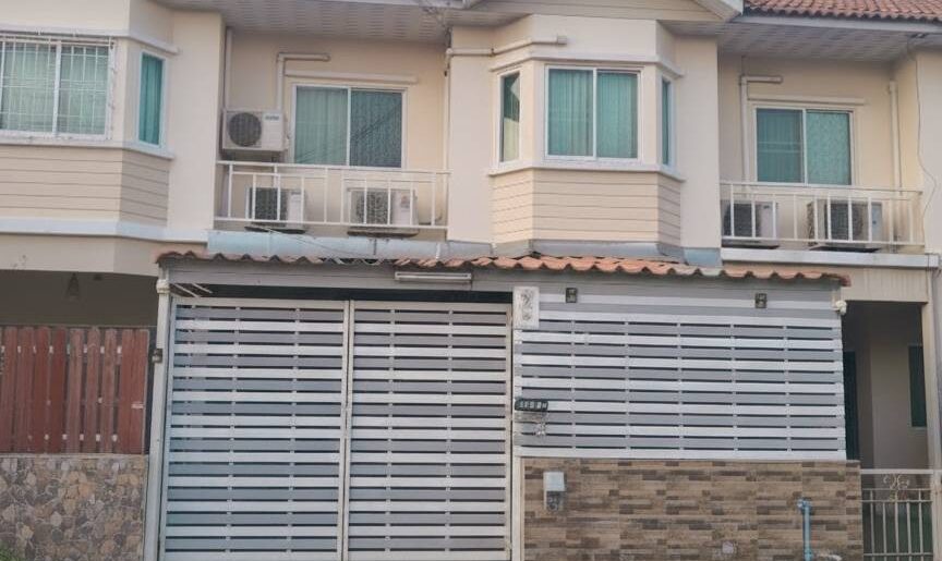 ขายทาวน์โฮม 2 ชั้น พร้อมอยู่ หมู่บ้านพิศาลเทียนทะเล 20 สะแกงาม-พร