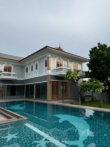 ขาย ให้เช่าบ้านเดี่ยว 2ชั้น มีสระว่ายน้ำส่วนตัว ซอยแจ้งวัฒนะ 14