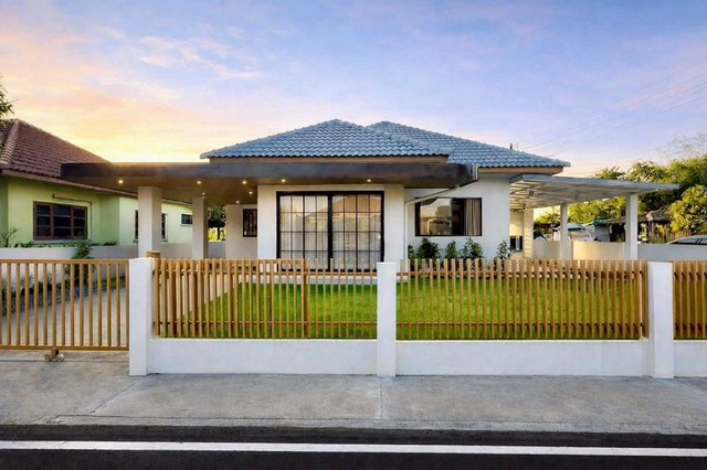 บ้านชั้นเดียว รีโนเวทใหม่ทั้งหลัง วิวดอย – ทุ่งนา สันทราย