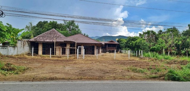 ขายที่ดินพร้อมสิ่งปลูกสร้าง อำเภอเถิน จังหวัดลำปาง