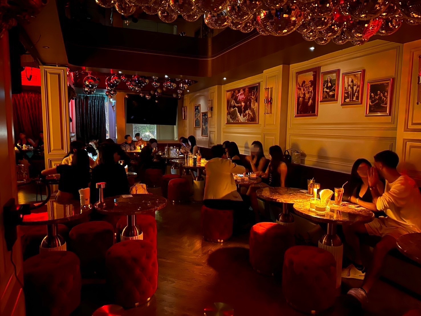 เซ้งร้านดนตรีสด-อาหาร เอกมัย ซอย 10ย่านทำเลทอง ใกล้ BTS ติดถนนใหญ
