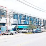 ตึกแถวติดถนนเอราวัณ1ใกล้ตลาดไทวิวคลอง16.4ตรว.2.5ชั้นคลอง2คลองหลวง