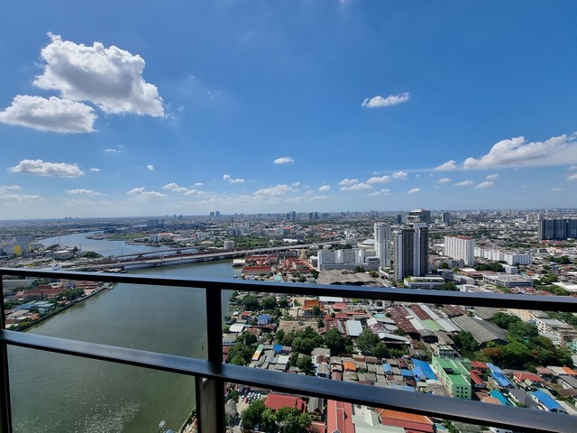 333 Riverside แต่งสวยครบ วิวโค้งแม่น้ำทิศเหนือ ชั้นสูง พร้อมสัญญา