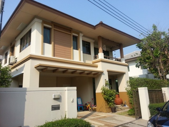 ให้เช่าบ้านเศรษฐสิริ ซ.ราชวินิตบางแก้ว 3นอน3น้ำแอร์เฟอร์เช่า45000