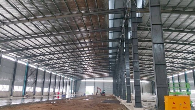 ให้เช่าโรงงานนิคมพัฒนาระยอง ให้เช่าโรงงานพื้นที่ขนาด 8,250 ตารางเ