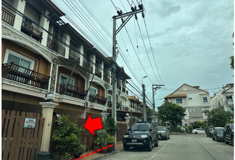 ขายทาวน์เฮ้าส์ 3 ชั้น โครงการนนทรีเพลส ทำเลดี จังหวัดนนทบุรี