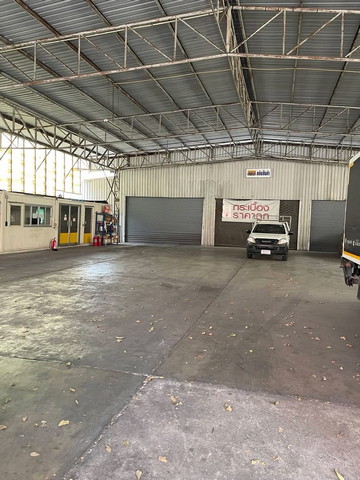 ให้เช่าโกดังขนาด 3,588 Sq.m.ศรีนครินทร์40 หน้ากว้างติดถนน26เมตร