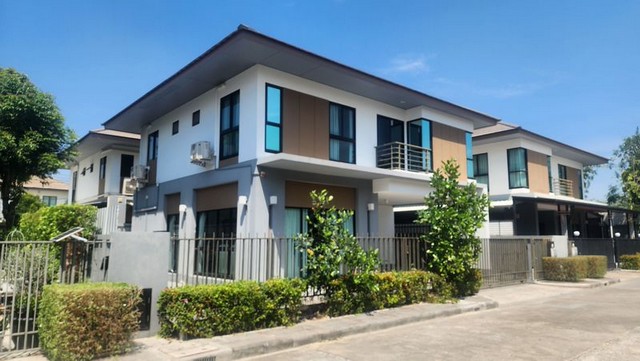 ให้เช่าบ้านเดี่ยว 2 ชั้น หมู่บ้านลุมพินี สวนหลวง ร.9