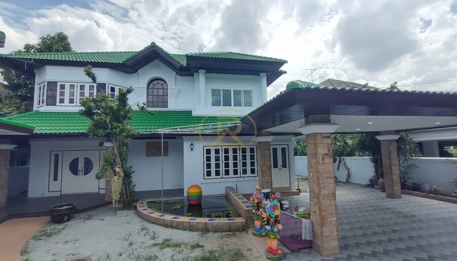 ขายบ้านเดี่ยว2ชั้นใจกลางเมืองชลบุรี หมู่บ้านเวิลด์วิลล่า เมืองชล
